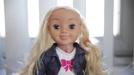 Власти Германии признали умные куклы Cayla небезопасными и запретили их продажи