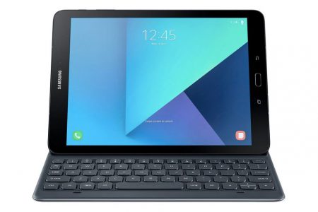 Планшет Samsung Galaxy Tab S3 может получить не только стилус S Pen, но и съемную аппаратную клавиатуру-подставку