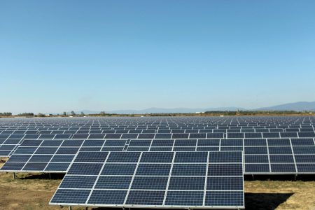 В 2017 году в Херсонской области планируют построить солнечные электростанции суммарной мощностью 250 МВт, включая крупнейшую в Украине СЭС на 35 МВт в Алешковском районе