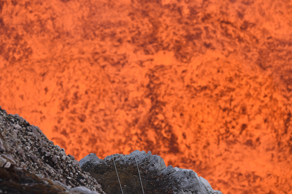 В Google Street View теперь можно опуститься в самое сердце действующего вулкана Амбрим архипелага Вануату