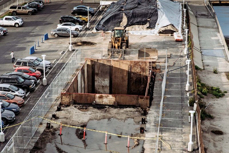 Первое фото бурильной машины The Boring Company Илона Маска, использующейся для строительства тоннеля под Лос-Анджелесом