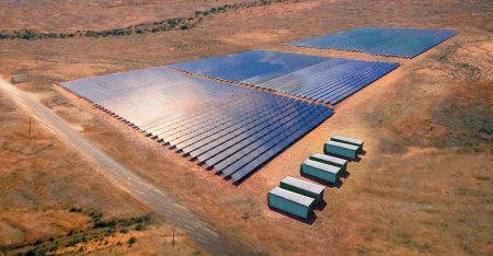 В Австралии построят самую крупную в мире электростанцию из солнечных панелей на 330 МВт (3,4 млн панелей) и резервного хранилища на 100 МВт/400 МВтч (1,1 млн батарей) за $750 млн