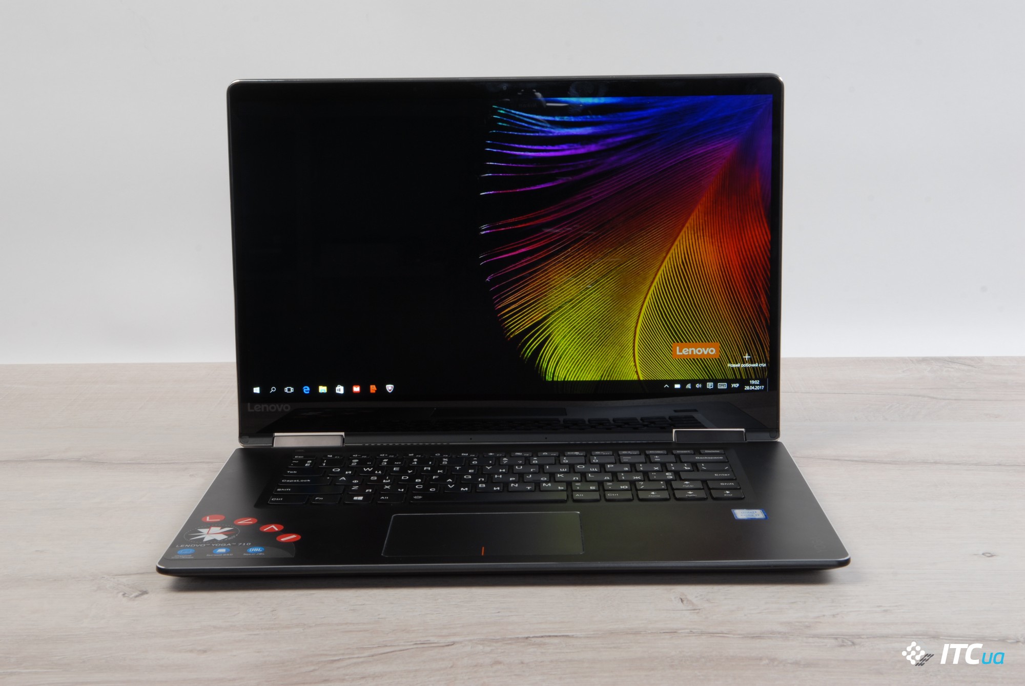 Обзор ноутбука Lenovo Yoga 710-15