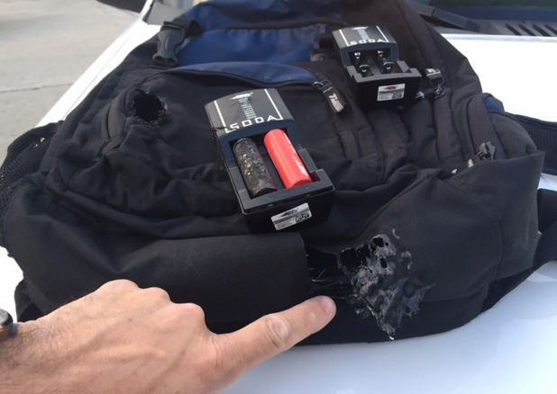 Из-за возгорания батареи в рюкзаке пассажира самолёт вынужден был совершить экстренную посадку