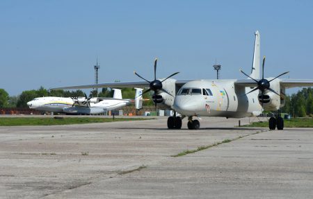 ГП «Антонов» планирует ежегодно выпускать не менее 24 самолетов Ан-132 стоимостью $30-35 млн каждый (12 в Украине и 12 в Саудовской Аравии)