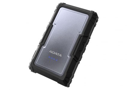 ADATA анонсировала внешний аккумулятор D16750 на 16750 мАч в защищенном ударопрочном исполнении IP67