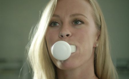 Amabrush — первая в мире «умная» зубная щетка, которая почистит ваши зубы всего за 10 секунд