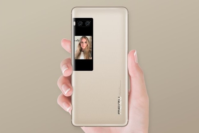 Анонсированы флагманские смартфоны Meizu Pro 7 и Pro 7 Plus с дополнительными экранами на задней панели и сдвоенными камерами