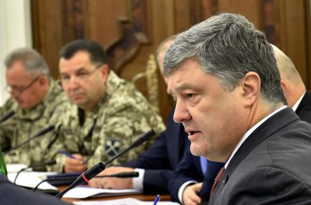 Петр Порошенко: «Украина введет биометрический контроль для граждан других государств, которые пересекают нашу границу» (для граждан РФ добавят предварительную регистрацию)