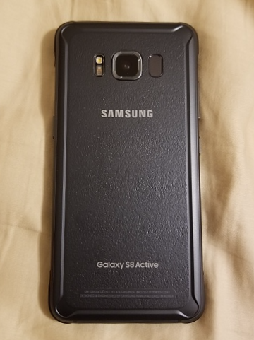 Защищенный смартфон Samsung Galaxy S8 Active получит аккумулятор емкостью 4000 мА∙ч, опубликованы «живые» фото и видео с его участием
