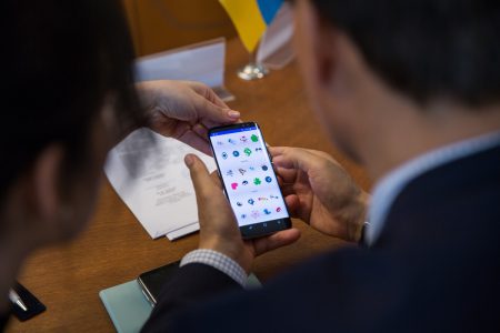 Samsung научил украинских школьников программировать для Android и продолжит делать это в 2017-2019 учебных годах