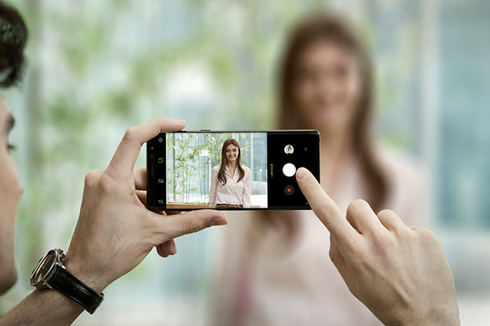 Samsung Galaxy Note8 - 6,3-дюймовый дисплей, 6 ГБ ОЗУ и двойная камера