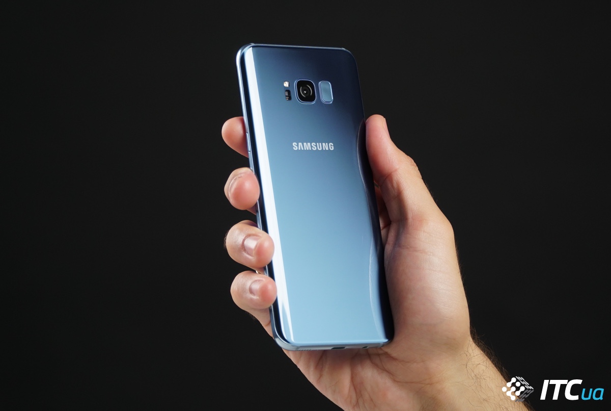 Samsung представил в Украине лимитированную версию Galaxy S8+ Blue. Что в нём особенного?