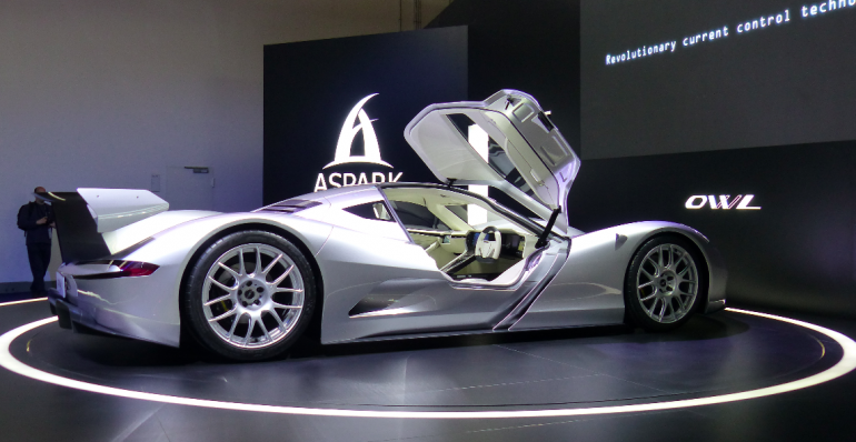 "2 секунды до 100 км/ч, мощность 430 л.с., вес 850 кг": Самый быстрый электромобиль в мире Aspark Owl приехал на Франкфуртское автошоу