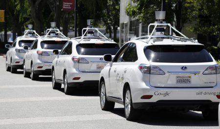 Начиная со следующего года Калифорния разрешит испытания автономных автомобилей без водителя за рулем на дорогах общего пользования