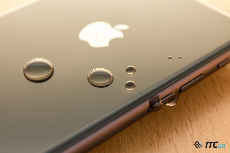Обзор смартфона Apple iPhone 8