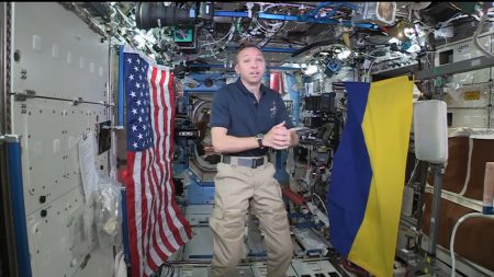 Командир 53-й экспедиции МКС Рэнди Брезник ответил на вопросы украинских студентов в формате видеоконференции