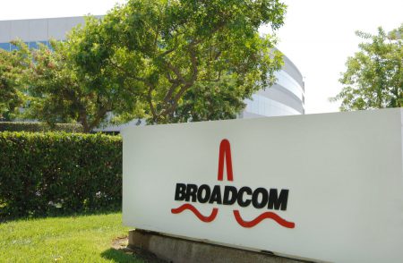 «Мало предложили»: Qualcomm отвергла предложение Broadcom о покупке за рекордные $130 млрд