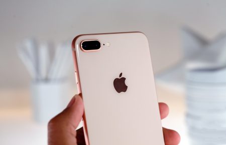 Израильский стартап Corephotonics подал в суд на Apple за намеренное нарушение в iPhone 7 Plus и iPhone 8 Plus четырех его патентов на двойные камеры