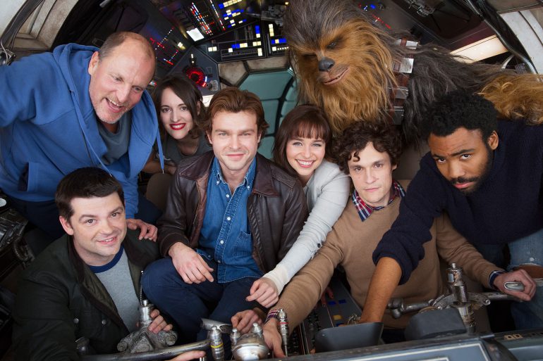 В сети появился первый постер фильма "Solo: A Star Wars Story", но в Disney заявили, что он "неофициальный"