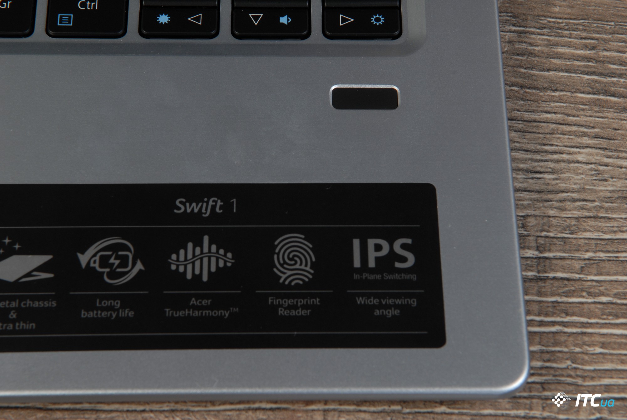 Обзор Acer Swift 1: «печатная машинка» по-новому