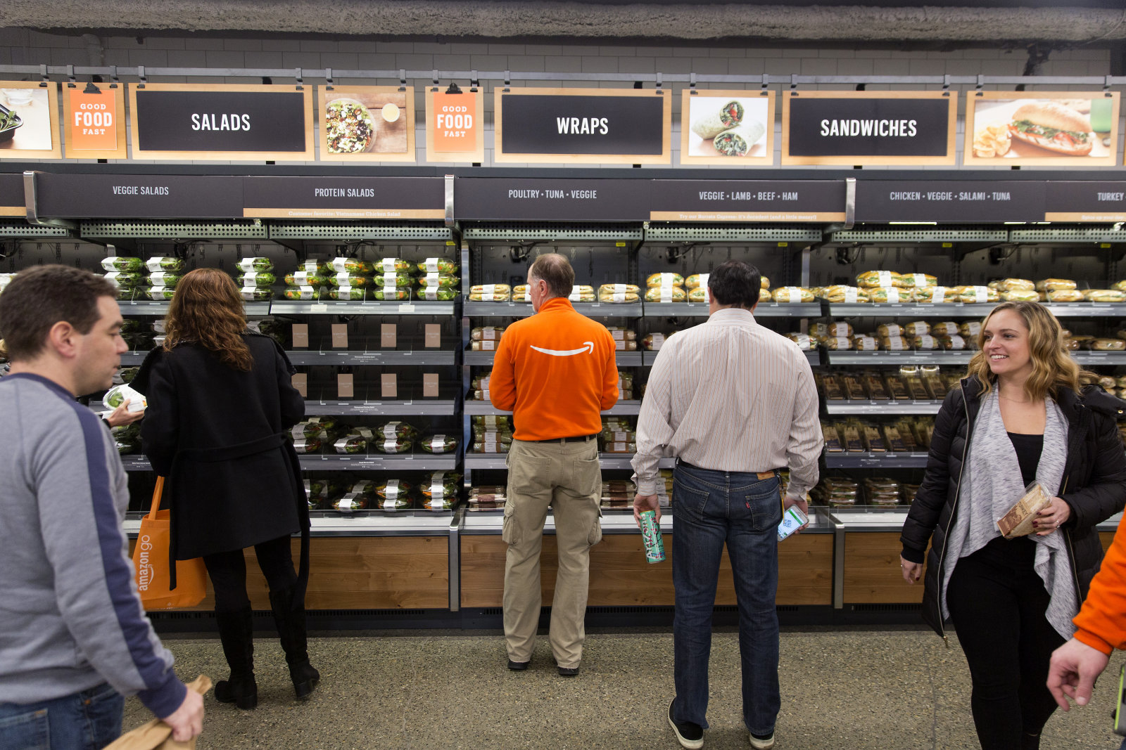 Amazon официально открыла свой первый продуктовый магазин без касс