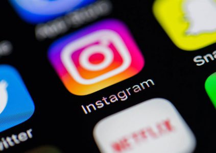 Instagram тестирует функцию создания текстовых сообщений в «Историях» и уведомления о скриншотах