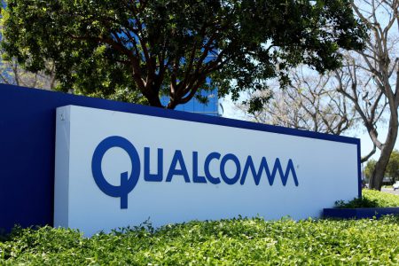 Qualcomm во второй раз отклонила предложение Broadcom о покупке, но предложила сесть за стол переговоров