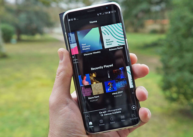 Spotify посоревнуется с Google и Apple на рынке «умных колонок»