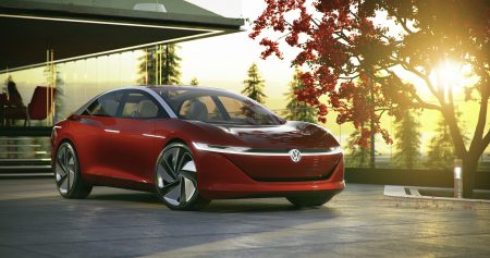 Volkswagen представил концепт электромобиля премиум-класса I.D. VIZZION с пятым уровнем автономности, мощностью 300 л.с. и запасом хода 665 км от батарей на 111 кВтч