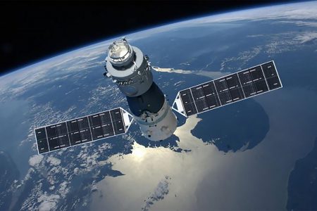 ESA уточнило сроки падения китайской станции «Тяньгун-1» на Землю, но никто по-прежнему не знает, куда именно она упадет