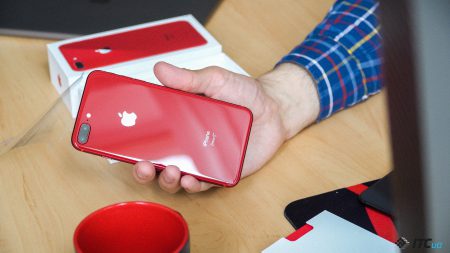Распаковываем iPhone 8 Plus (PRODUCT)RED