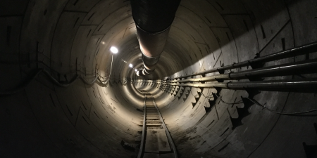 The Boring Company Илона Маска вырыла первый туннель под Лос-Анджелесом и обещает начать бесплатно возить людей в ближайшие месяцы