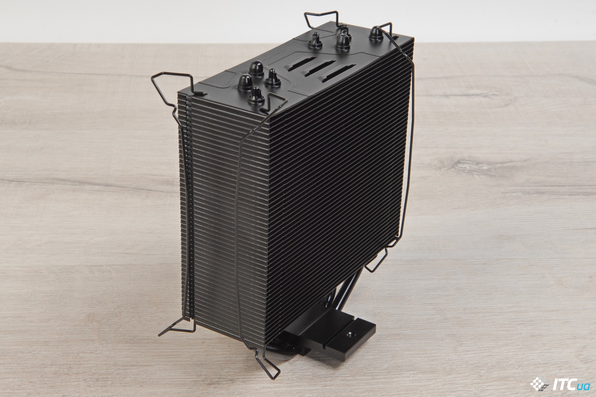 Обзор процессорного кулера ARCTIC Freezer 33 eSports Edition