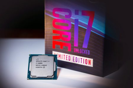 Intel компании AMD: «Если тоже хотели CPU Intel Core i7-8086K, могли просто попросить»