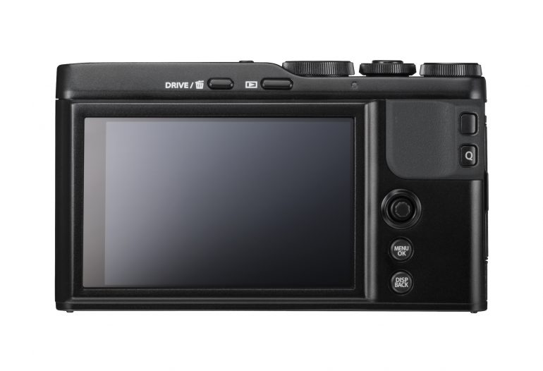 Fujifilm анонсировала компактную камеру XF10 с сенсором APS-C и объективом с фиксированным фокусным расстоянием