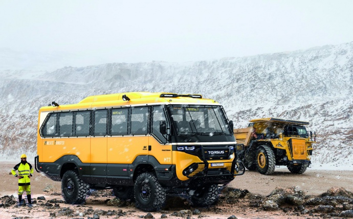 Украинская компания создала автобус-внедорожник Torsus Praetorian и планирует продавать его по цене от $100 тыс.