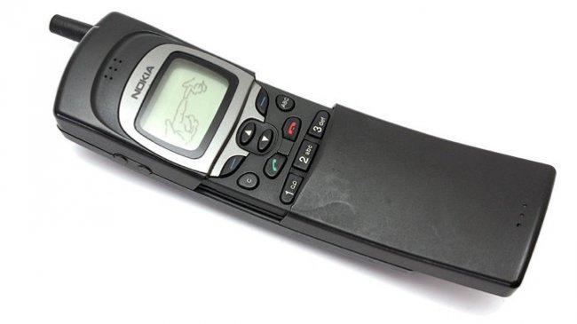 Обзор Nokia 8110 4G