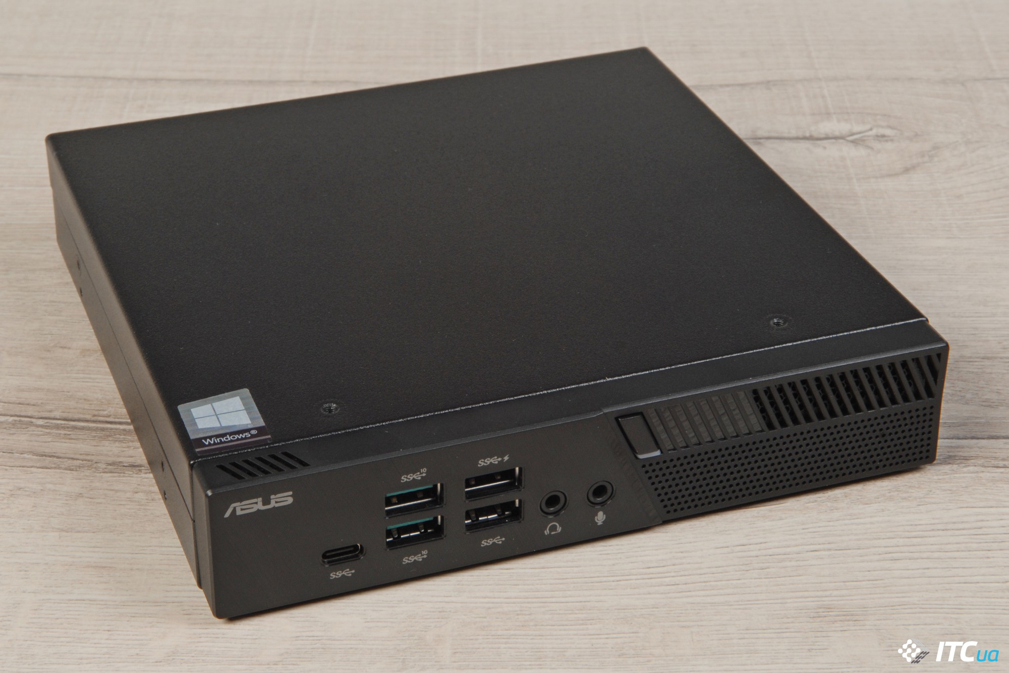 Обзор десктопа ASUS Mini PC PB60: компактный офисный трудяга