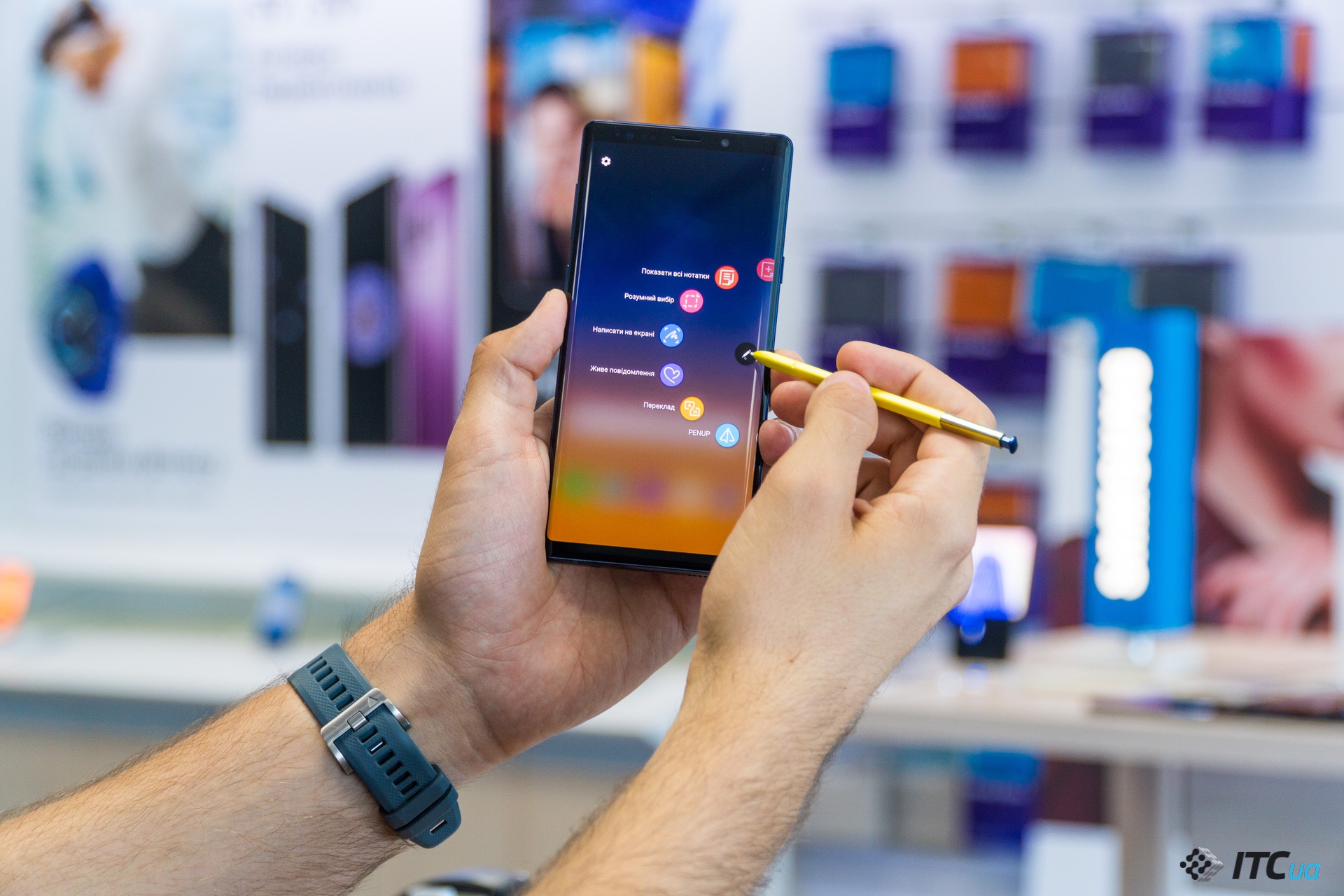 Samsung уже начала разработку смартфона Galaxy Note 10. Он проходит под кодовым названием da Vinci