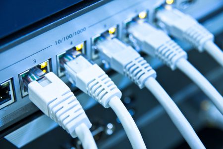 Facebook и Internet Society займутся развитием сетевой инфраструктуры в Африке