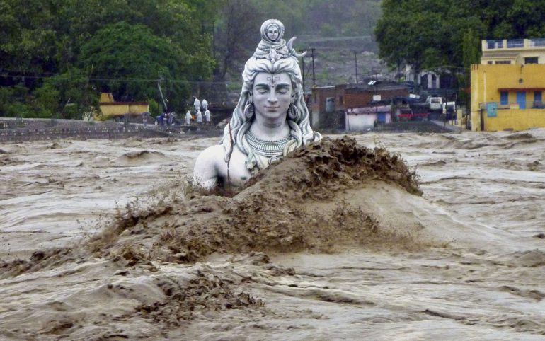 Google использует искусственный интеллект, чтобы предсказывать наводнения в Индии
