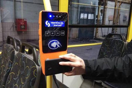 «В таком виде не нужен»: Киевские маршрутчики отказываются внедрять электронный билет
