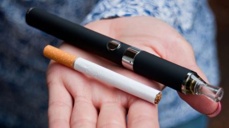 FDA вводит ограничения на продажи электронных сигарет и хочет полностью запретить сигареты с ментолом