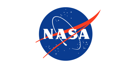 NASA рассматривает возможность продажи мест в ракетах космическим туристам