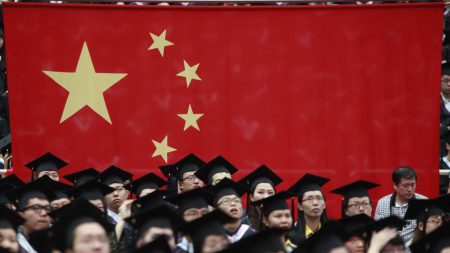 Власти КНР отобрали наиболее талантливых и патриотичных школьников для разработки смертоносного автономного вооружения