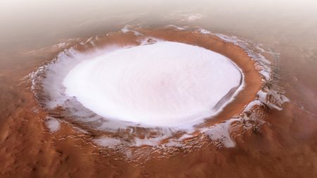 Фото дня: вечный ледник в «холодной ловушке» на Марсе