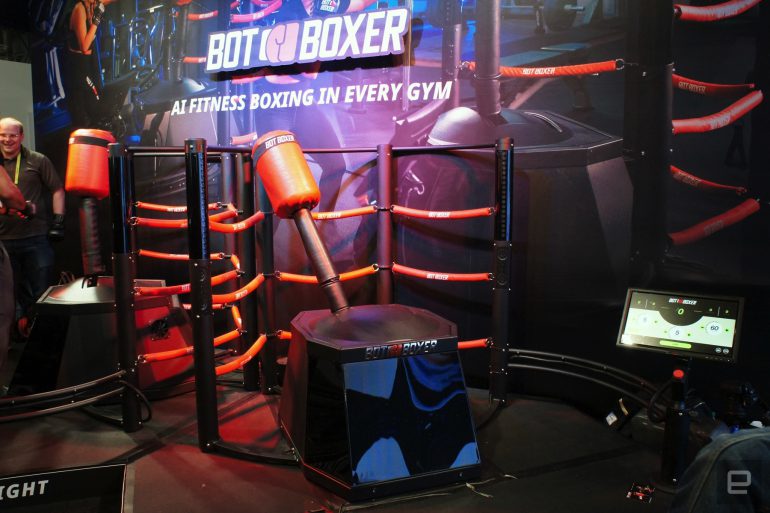 SkyTechSport представила умную боксерскую грушу