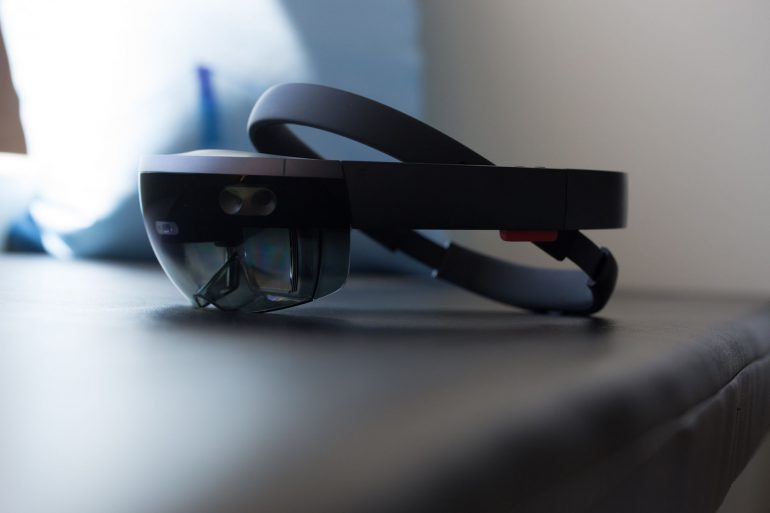 Microsoft едет на MWC 2019, где расскажет о гарнитуре HoloLens 2 и не только