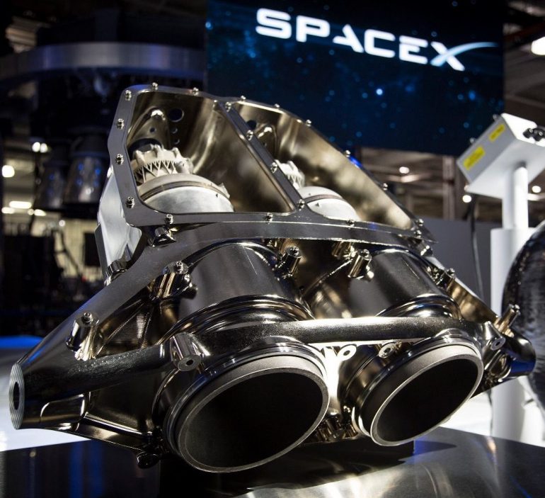 Илон Маск: Электромобиль Tesla Roadster с пакетом улучшений SpaceX сможет летать почти как DeLorean из "Назад в будущее"